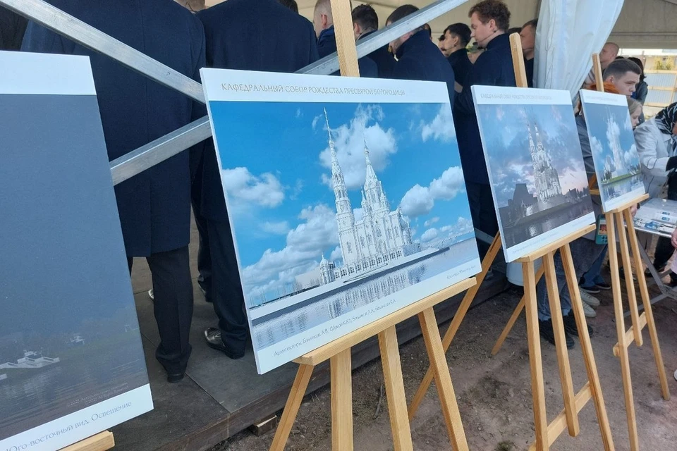 В Красноярске заложили краеугольный камень будущего собора