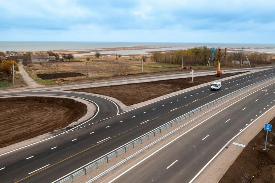 ДНР договорилась о развитии дорожной отрасли с другими регионами России. Фото: Правительство России