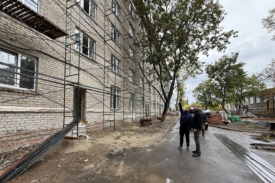 Ямал контролирует ход восстановительных работ в Волновахском округе и Авдеевке. Фото: Департамент строительства и жилищной политики ЯНАО