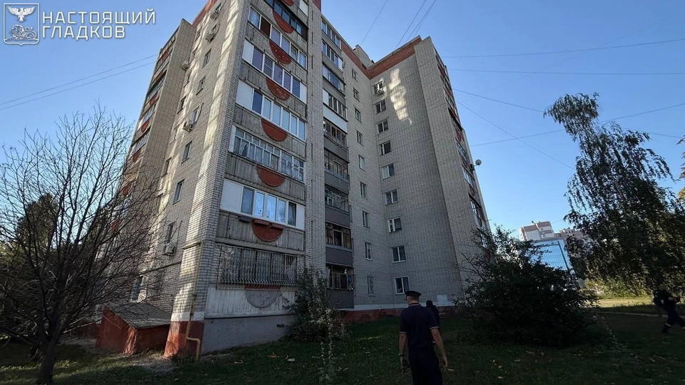 Беспилотник ВСУ сдетонировал рядом с многоэтажкой в Белгороде