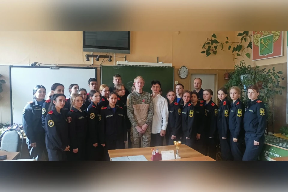 Встреча кадетов с героем. Фото: УФСИН Тверской области.