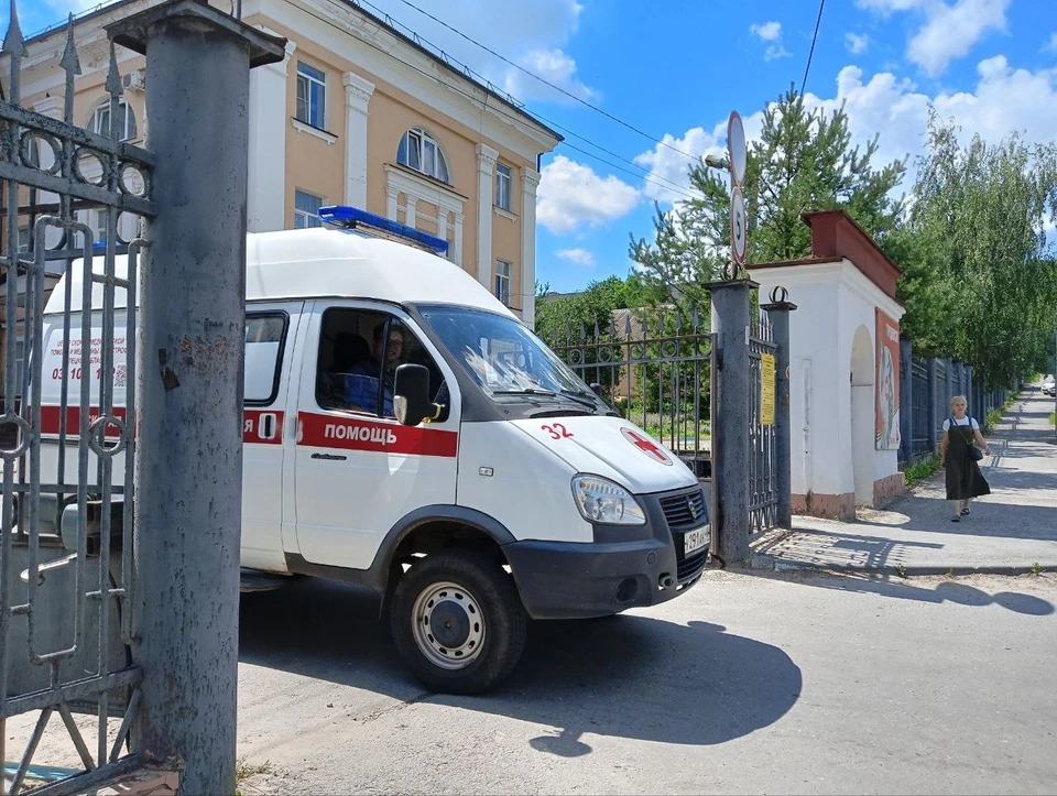 Пострадавшую с травмами госпитализировали.