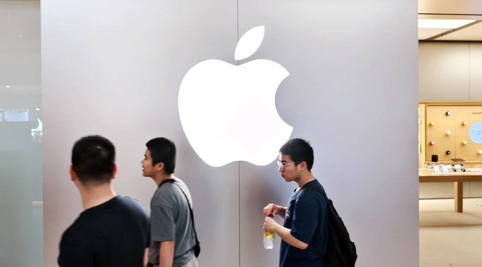 Мужчина в Китае продал почку ради iPhone 4 и стал инвалидом