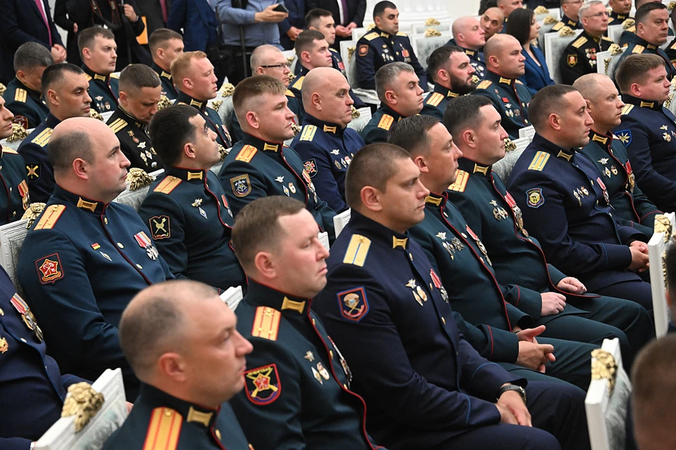 Документ включает около 30 различных мер поддержки