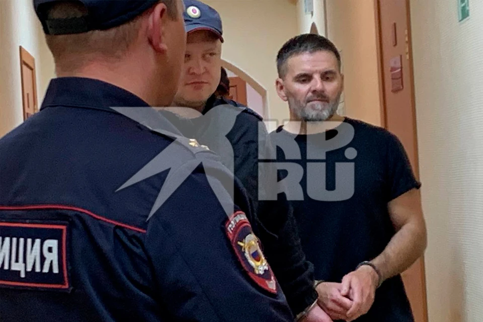 Тарасову изберут меру пресечения в суде Орджоникидзевского района.