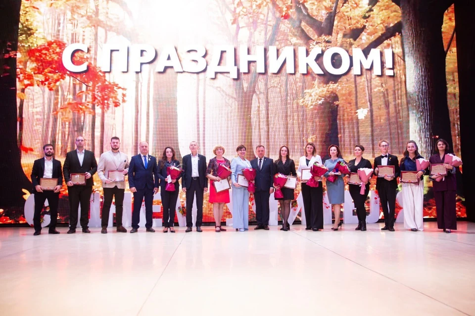 В школах Ставрополья трудятся 16 тысяч учителей. Фото: администрация Ставрополя