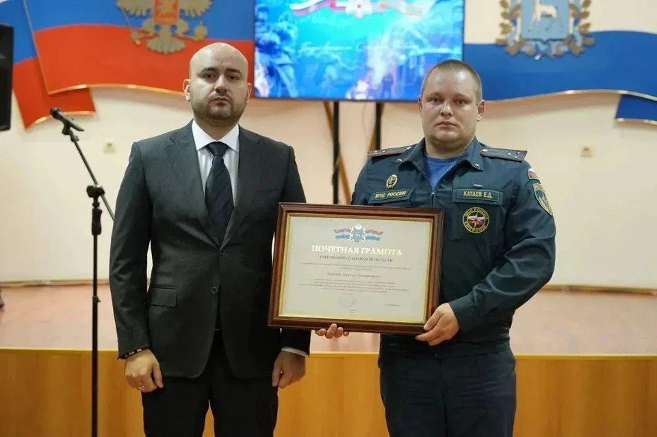 Вячеслав Федорищев подчеркнул, что правительство области продолжит оказывать МЧС поддержку. Фото: пресс-служба правительства Самарской области