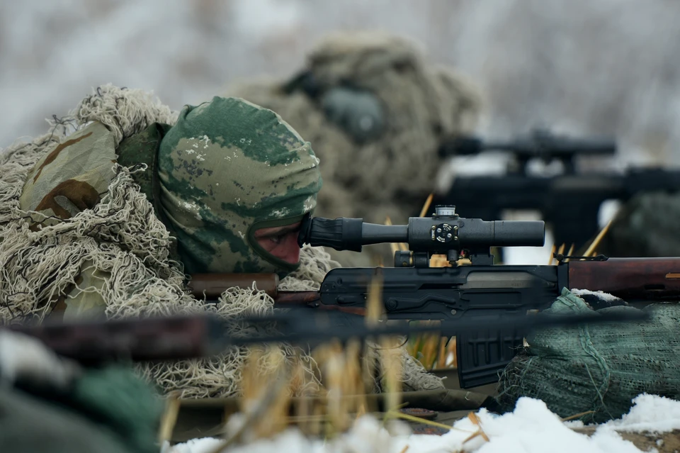 Воюющий за РФ британец сжег свой британский паспорт в зоне СВО