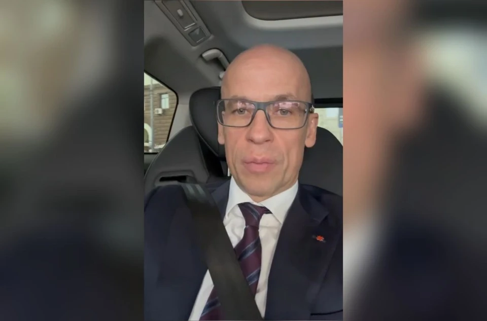 Удмуртия получит федеральную финансовую поддержку на ремонт дорог. Фото: скриншот видео t.me/brechalov