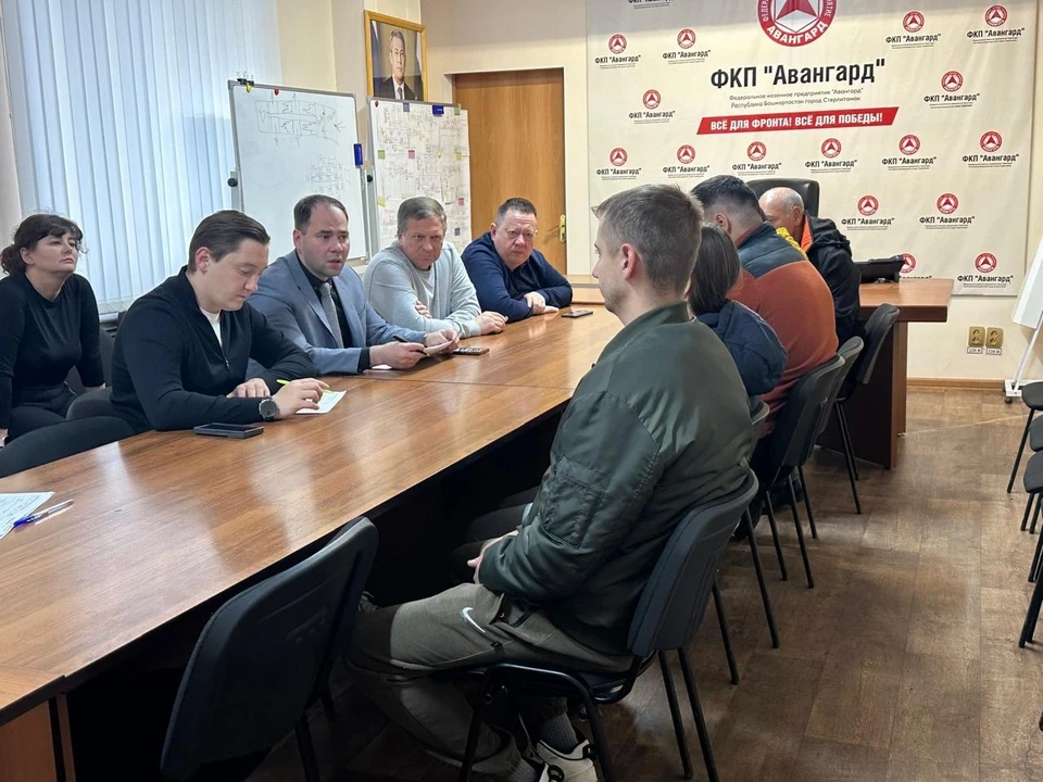 Финансовую и психологическую помощь получат родные погибших при ЧП на заводе. Фото: администрация Стерлитамака.