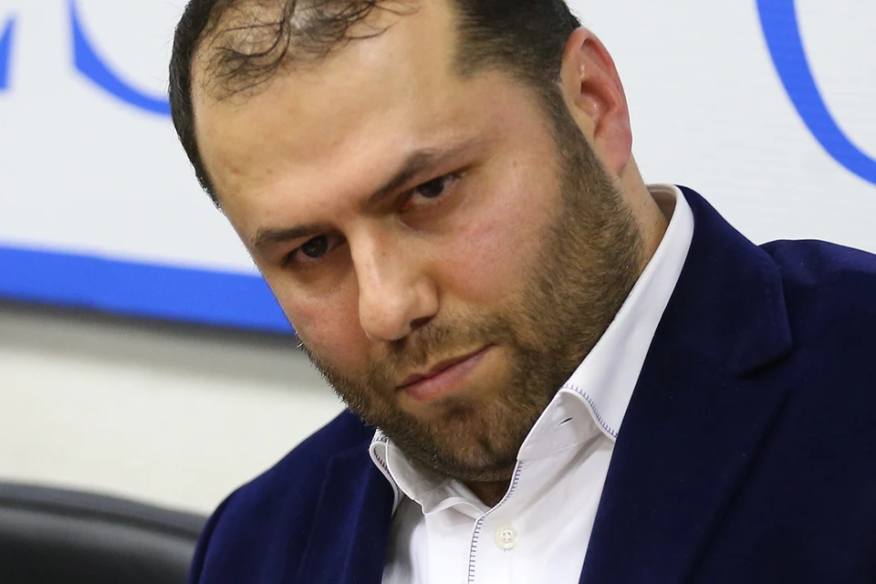 Абакар Абакаров на пресс-конференции в Москве, 2013 г. Фото: ИТАР-ТАСС/ Валерий Шарифулин