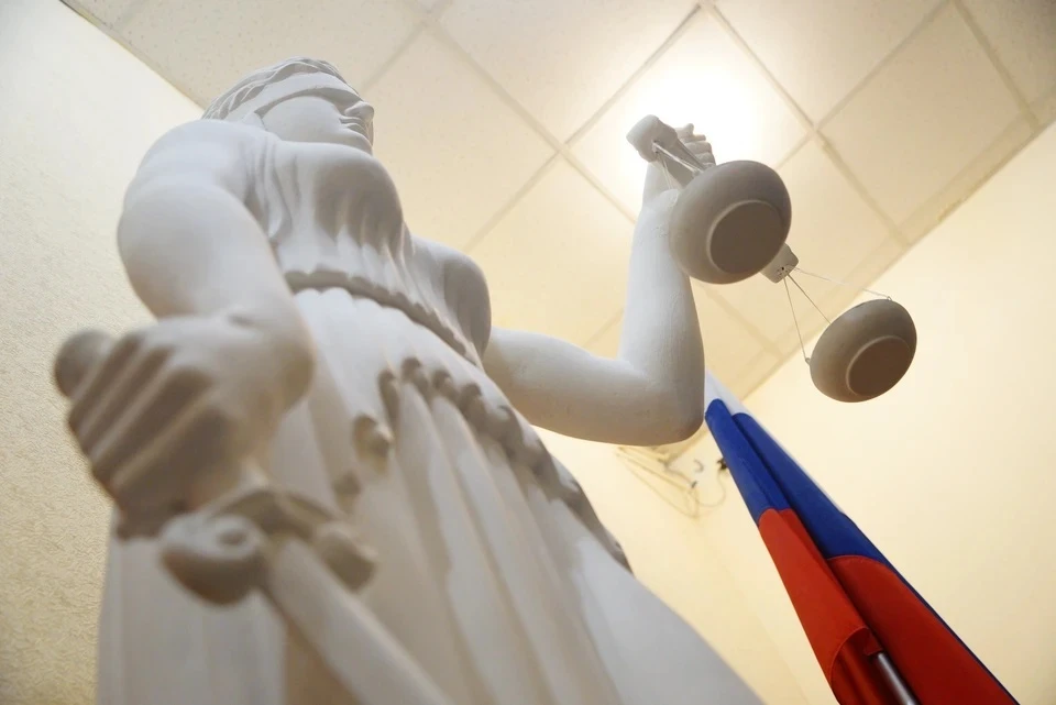 В Коми рецидивист украл с карты 25 тысяч рублей и получил 2,5 года колонии