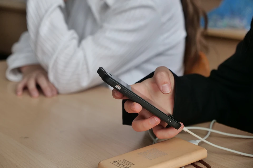 Большинство сообщений и звонков от мошенников волгоградцам поступает через мессенджеры.