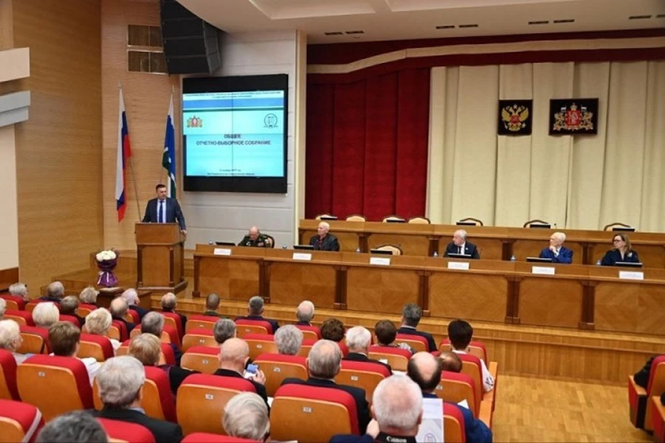 Кандидатуру Юрия Судаков поддержали более 120 делегатов. Фото: Департамент информационной политики региона