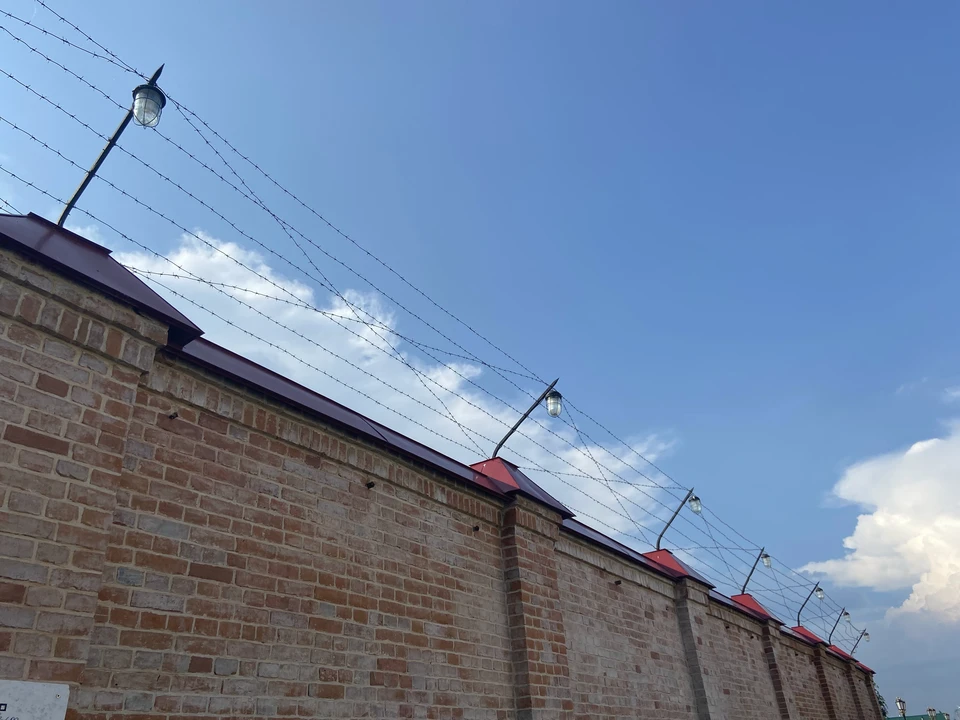 Сотрудники ФСБ задержали жительницу Тюмени за финансирование терроризма.