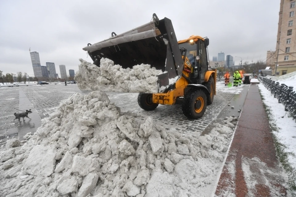 Региональный оператор Якутии получил девять единиц новой техники