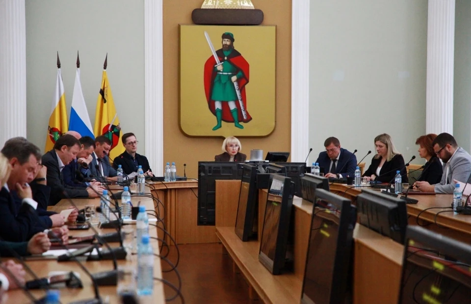 Рязанская городская Дума созвала внеочередное заседание.