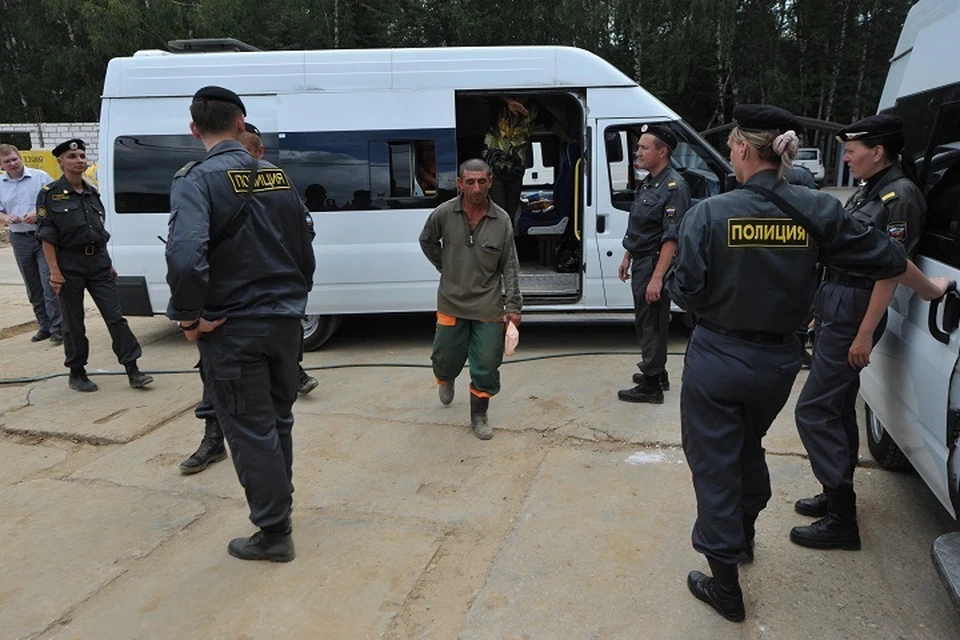 В Хабаровске выявили 27 иностранцев с нарушениями миграционного законодательства