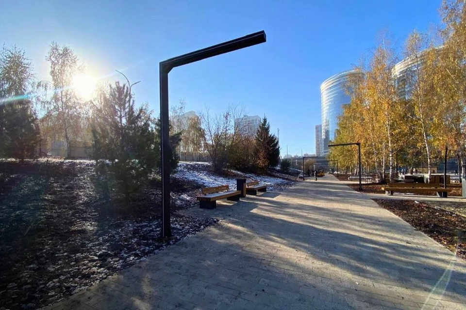 В сквере имени Бугакова завершили первый этап работ. Фото: телеграм-канал Максима Кудрявцева