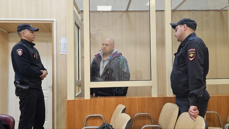«Для залога надо полмиллиона!» - «Найду»: погубившего в аварии под Пермью двух парней пьяного полицейского отправили в СИЗО