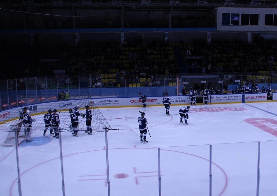 Оба предстоящих матча начнутся в 18:30.