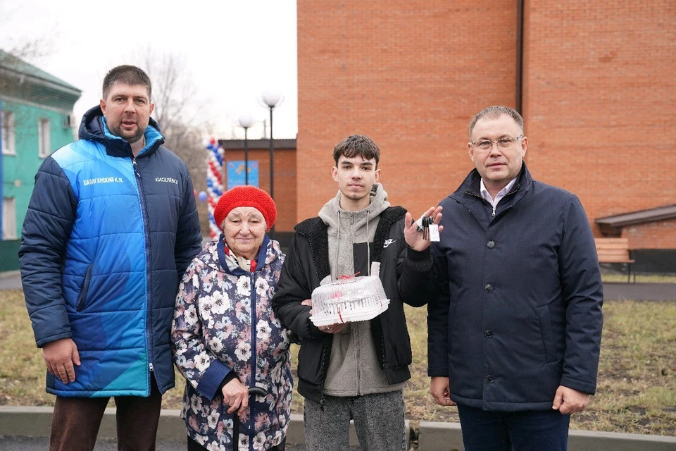 Илья Середюк: два дома для льготников заселили в Кузбассе.