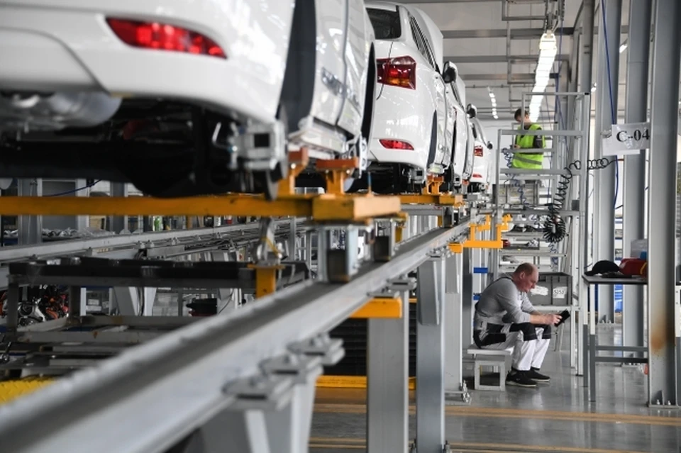 Главной причиной спада стало введение автомобилей в оборот в первом квартале 2025-го перед повышением ставок утильсбора.