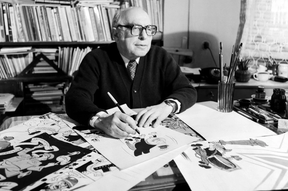 Главный редактор творческо-производственного объединения "Агитплакат", народный художник СССР Борис Ефимов в своем кабинете, 1980 год. Фото: Савостьянов Владимир/ТАСС.