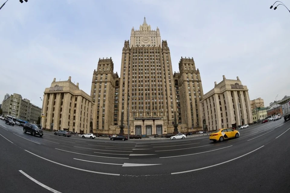 В МИД России заявили об активности разведки НАТО на Балтике и в Черном море