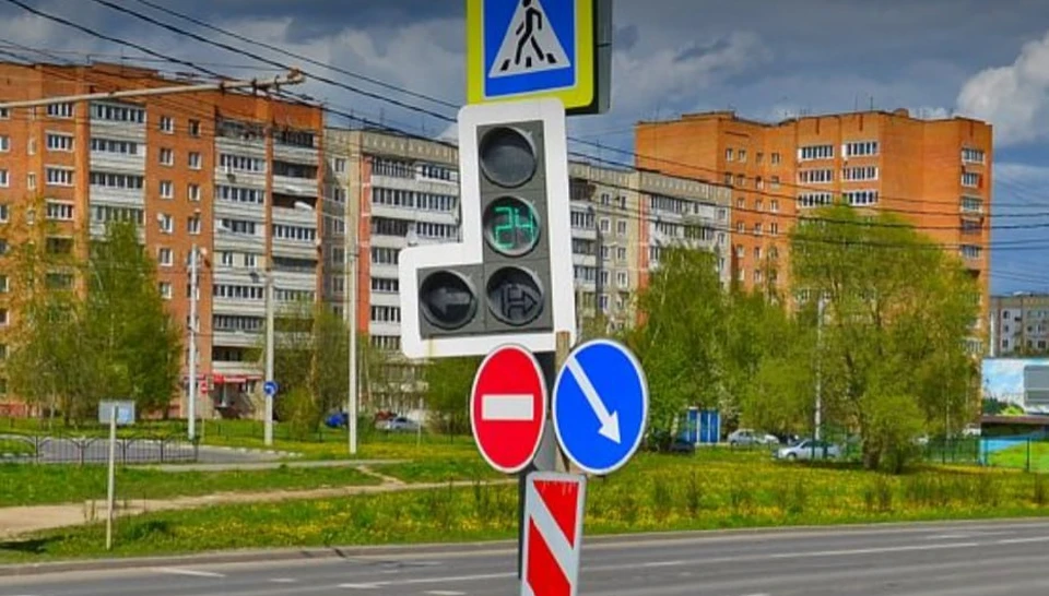 В Калуге скорректируют работу светофора на перекрестке Правобережья.