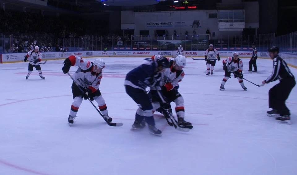 Сегодняшний матч начнется в 18:30.