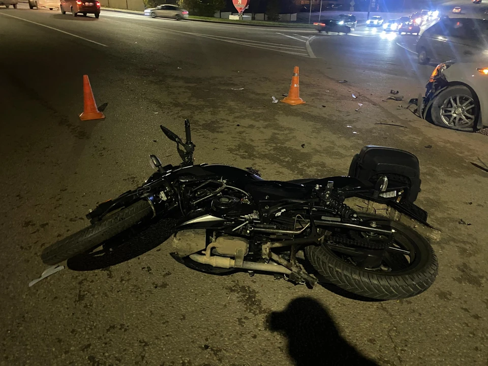 В ДТП пострадал мотоциклист