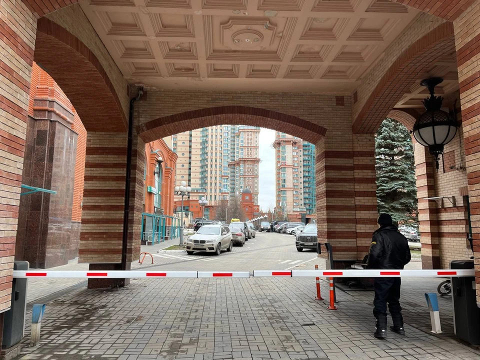 Тысячи жителей ЖК в Мытищах остались без света и отопления