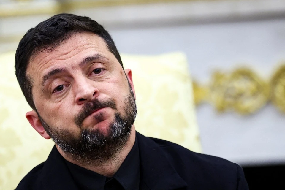 Зеленский ввел санкции против православных медиа и компаний РФ, КНР и Ирана