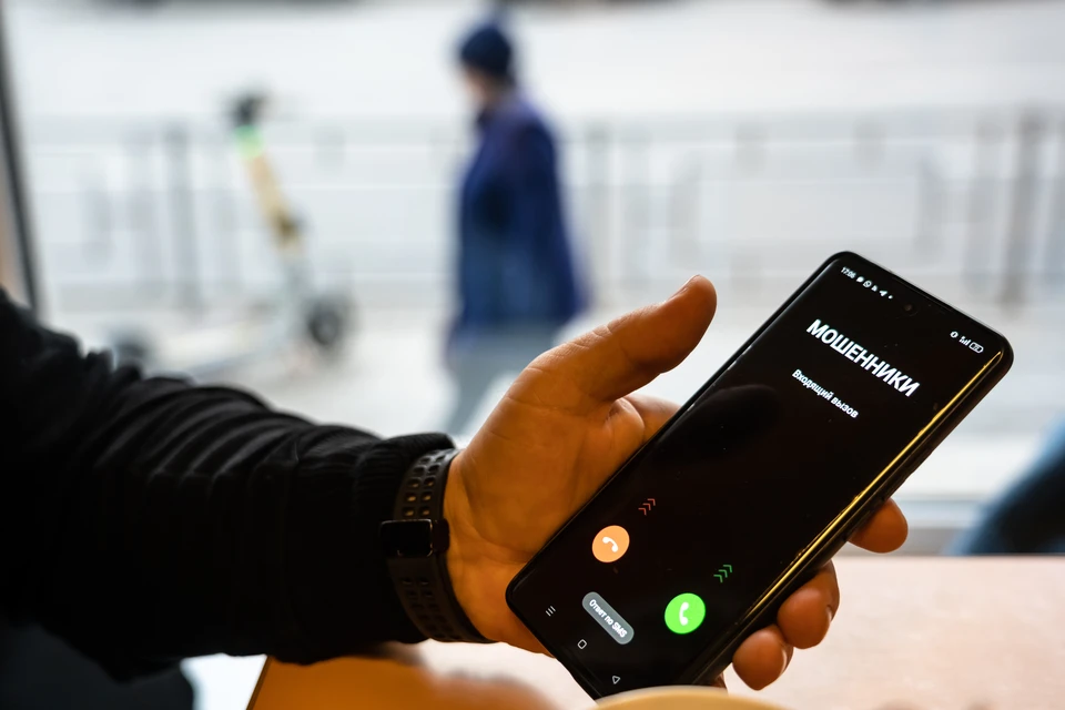 В Ростовской области вернули пенсионеру деньги, украденные мошенниками.