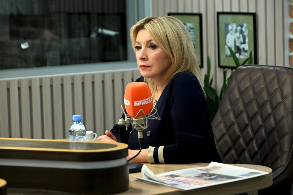 Захарова: пока правительство Италии будет тратить деньги на Киев, страна рухнет