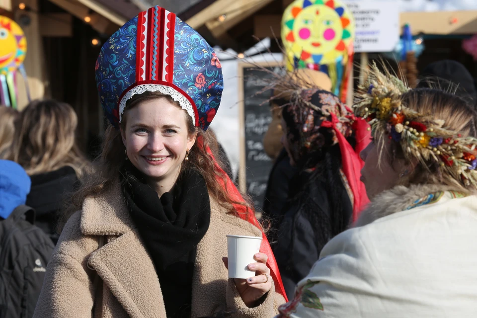 Нарядиться по-русски: в Рязанской области растет интерес к кокошникам
