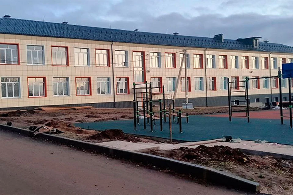 Новая школа в селе Удмуртии. Фото: Игорь Асабин