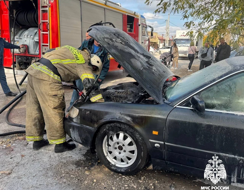 Причину ЧП установят эксперты. Фото: МЧС Крыма