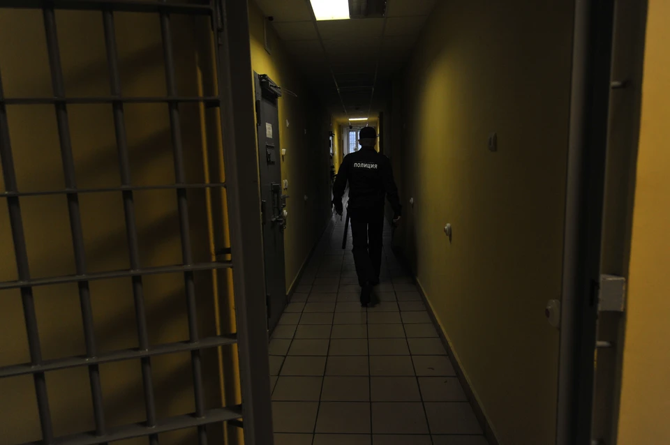 В спецприемнике он провел 14 суток