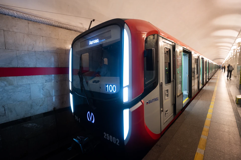 Обстоятельства несчастного случая уточняются.