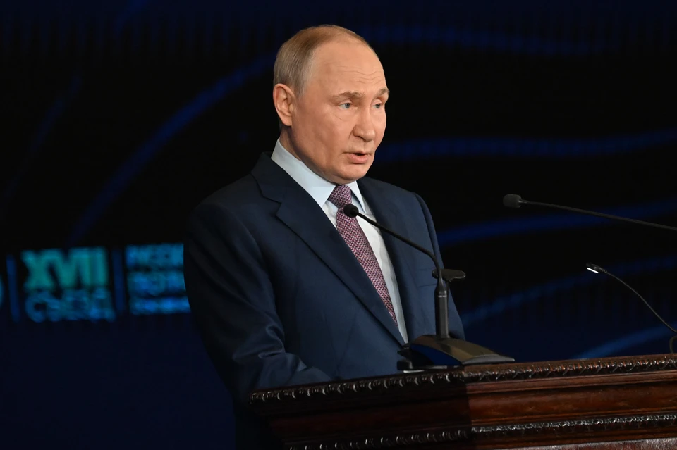 Путин: посол Дарчиев отправил в РФ разъяснения слов Трампа о ядерных испытаниях