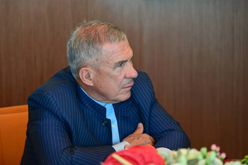 Рустам Минниханов подчеркнул, что Конституция республики является символом единства многонационального народа. Фото: пресс-служба раиса Татарстана