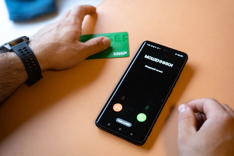 Мошенники от лица «налоговой» убедили жительницу Ульяновска отдать 150 тысяч