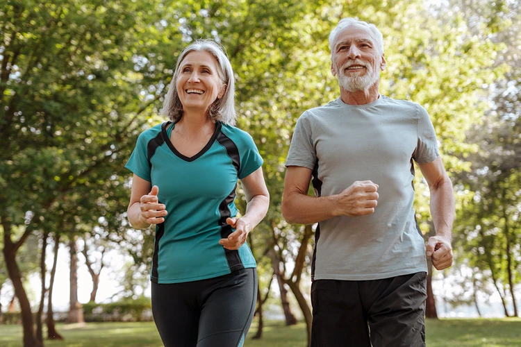 Не рекорды со штангой, а постоянство: раскрыт секрет, как физнагрузки защищают от рака