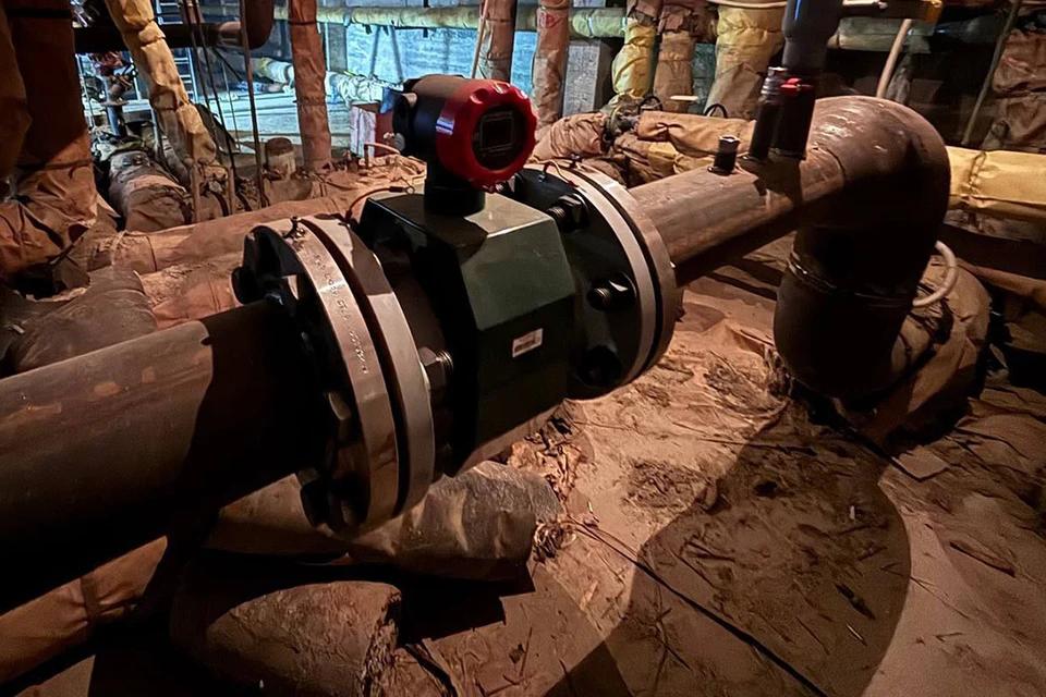 В Барнауле устанавливают приборы учета. Фото: СГК