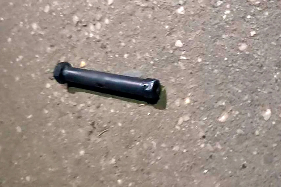 Этот цилиндр, предположительно, был начинен взрывчатыми веществами.