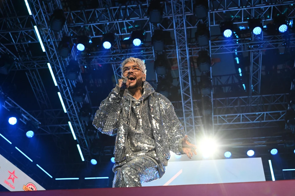 Декабрьские гонорары у топовых артистов остаются впечатляющими