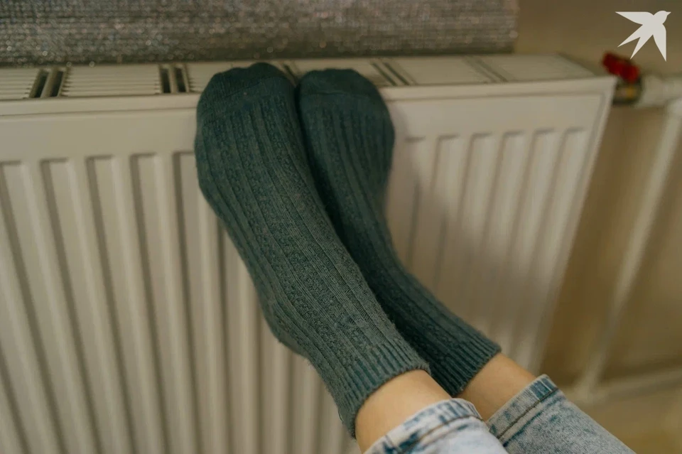 Норму температуры в жилых комнатах снизят до +18 °C, а в угловых – до +20 °C