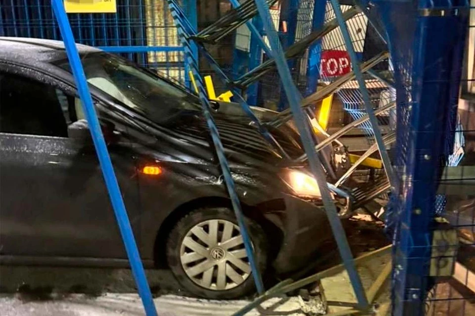 Ранее лихача лишили прав за езду в нетрезвом виде. Фото: Росгвардия по Петербургу и Ленобласти